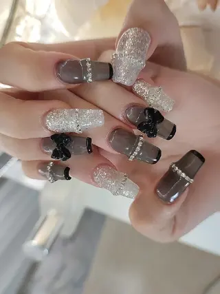 ネイル RUNWAY のネイルデザイン