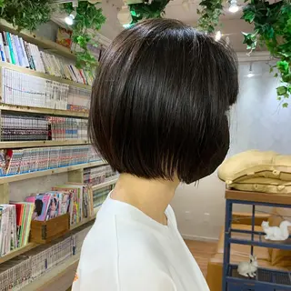 ショート カラー 🌱小顔魅せショート 髪質改善カラー/泉綺のヘアスタイル
