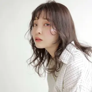 ミディアム MODEK's Brillerのヘアスタイル