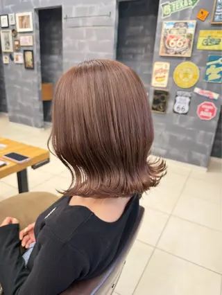 ミディアム カラー 平野 凛のヘアスタイル