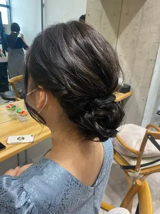 ロング ヘアアレンジ 似合う髪型見つけます AYAKAのヘアスタイル