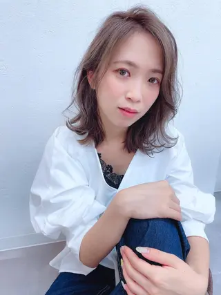 ミディアム カラー パーマ Luxbe hakataのヘアスタイル