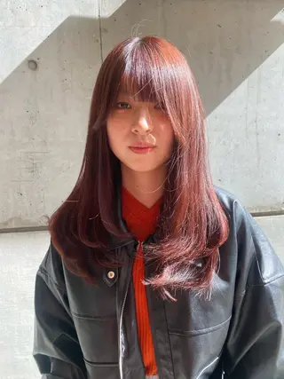 ロング ブリーチカラー🎀 LiLi🫧のヘアスタイル