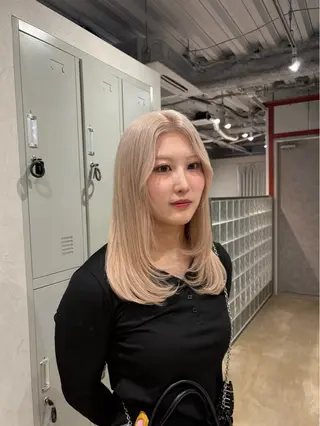 セミロング 【8月open】 chikaのヘアスタイル