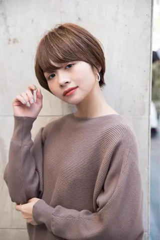 カラー 韓国系レイヤー特化 hiroのヘアスタイル