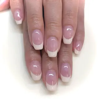 ネイル リスブラン🌱 IKUMIのネイルデザイン