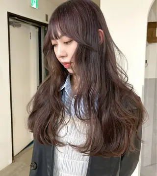 ロング カラー mizuki/ピンク ベージュ.レイヤーのヘアスタイル