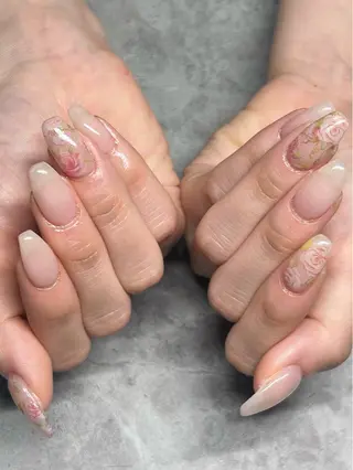 ネイル IROHA NAIL 愛音のネイルデザイン