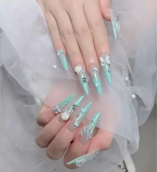 ネイル Julie NailSalonのネイルデザイン