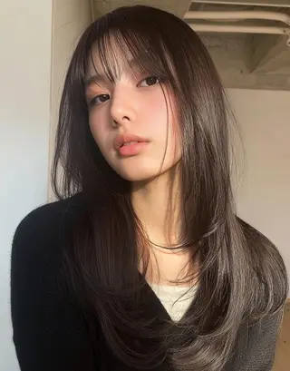 ロング デザインカラー✨ 透明感カラー菊地真保のヘアスタイル