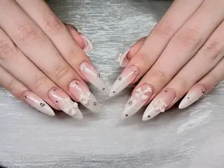 ネイル モアglam ネイルのネイルデザイン