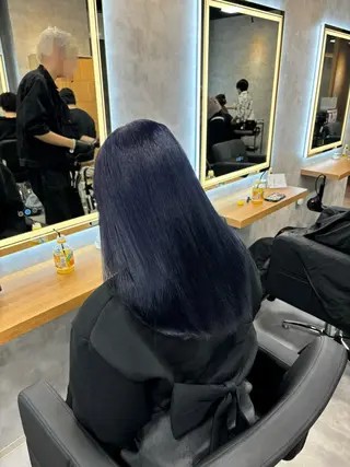 ロング カラー パーマ ヘアアレンジ 透明感ブリーチカラー 🌈TOMOHIROのヘアスタイル