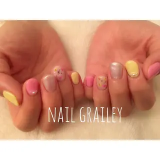 ネイル Grailey nail salonのネイルデザイン