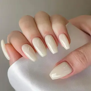 ネイル Reika _ Royalのネイルデザイン