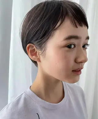 ショート カラー ナチュラル・抜け感 永井　賢三のヘアスタイル