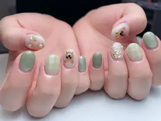 ネイル 中野駅から2分 MEO NAILのネイルデザイン