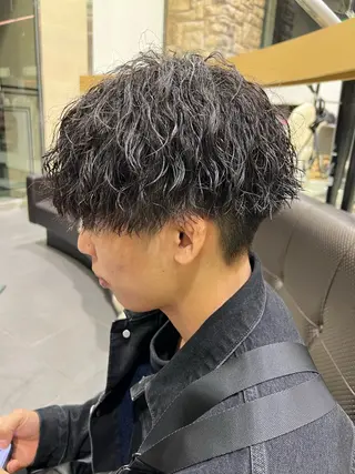 パーマ メンズ レイヤーカット メンズカット坂本翔のヘアスタイル