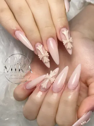 ネイル Rina Mika Nailsのネイルデザイン