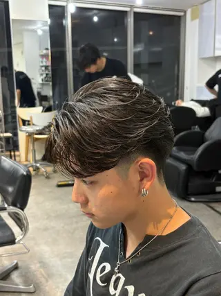 ショート パーマ メンズ メンズパーマ特化 fifth 平居俊太のヘアスタイル