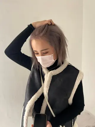 ミディアム カラー Ravo 西村 優花のヘアスタイル