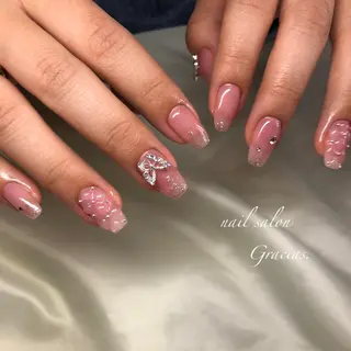 ネイル Gracias. rieのネイルデザイン