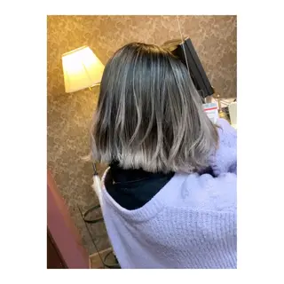 カラー be yondのヘアスタイル