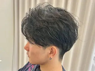 ショート センターパート 韓国ヘア・綾也のヘアスタイル
