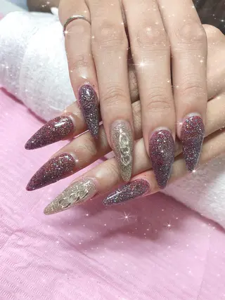 セミロング ネイル 《LB》ラブリエ Nail&eyeのマツエク・マツパデザイン