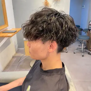 パーマ メンズ siie ヤギのヘアスタイル