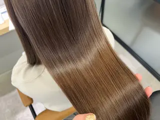 ロング 檜谷 晴　顔周りカットのヘアスタイル
