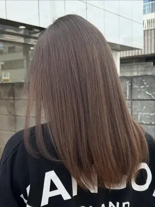 セミロング ハイトーン特化⭐️ 飯田大樹のヘアスタイル