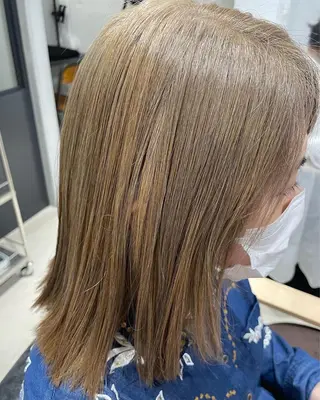 ミディアム カラー 暖色カラー🍊 ボブ🌿顔周りcutのヘアスタイル