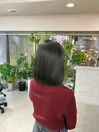 ミディアム カラー しゅり Flag hairのヘアスタイル