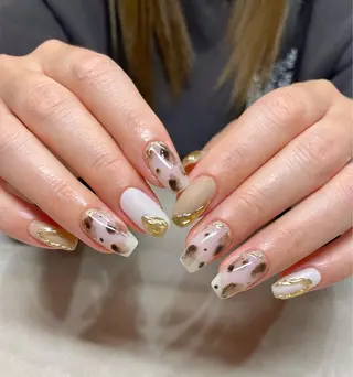 ネイル with hues AYAのネイルデザイン