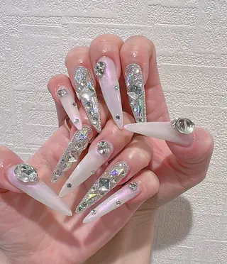 ネイル D-BEAUTY Nailsalonのネイルデザイン