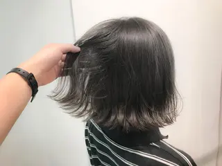ミディアム カラー 透明感カラー/ レイヤー　YUKAのヘアスタイル