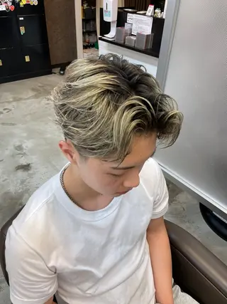 ミディアム カラー メンズ メンズパーマ特化 カバヤマ　リョウのヘアスタイル