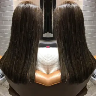 ロング still .のヘアスタイル
