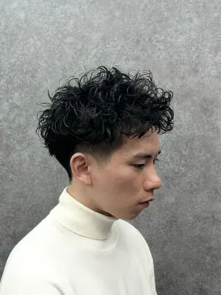 ショート 🔥フェザーパーマ 特化🔥勇斗のヘアスタイル