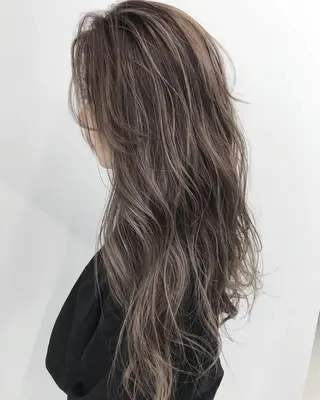 ロング カラー レイヤーカット 赤み消し　店長/大和のヘアスタイル
