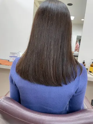 セミロング くるくるパーマ aikoのヘアスタイル
