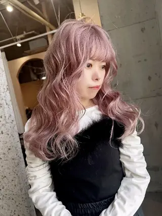 ロング カラー mood 髪質改善 ダブルカラーのヘアスタイル