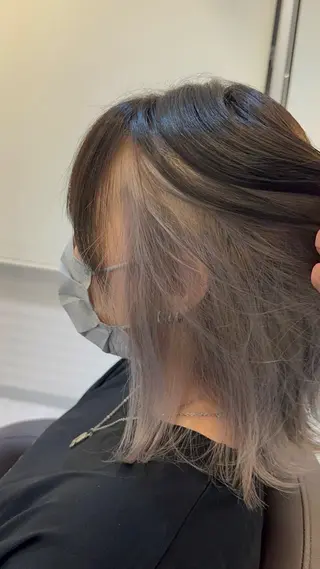 ショート ❤️可愛いハイトーン ならMINATOのヘアスタイル