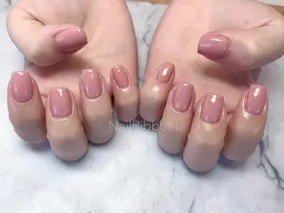 ネイル ネイルリボン 受付スタッフのネイルデザイン