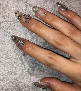 ネイル パラあり！フィルイン 美フォルムのネイルデザイン