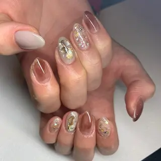 ネイル 里見 麗のネイルデザイン