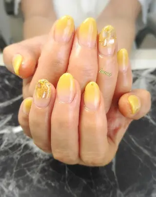 ネイル LUANA TAKAHASHIのネイルデザイン
