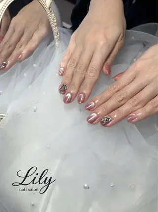 ネイル 藤田 璃々のネイルデザイン