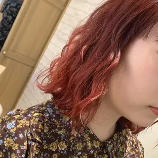 カラー 天野 利咲のヘアスタイル