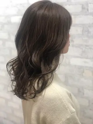 セミロング カラー kei_____ SALOWINのヘアスタイル